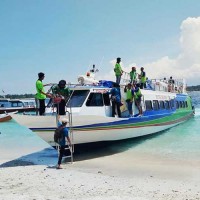 Putri Island fast boat to gili